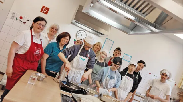 Wurstseminar mit Ortsbäuerinnen Vorchdorf im POLY Vorchdorf