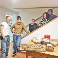 Elternverein Vorchdorf backt für Elternsprechtage 