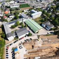 Die Konturen des Ausweichsquartiers während des Schulumbaus sind schon erkennbar