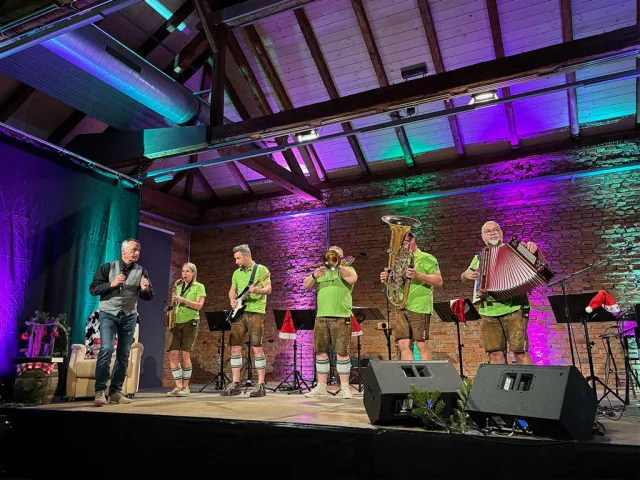 Siebenbürger Tanzlkrainer mit Christian Ennser Siebenbürger Tanzlkrainer mit Christian Ennser