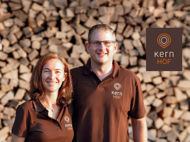 Kernhof - Fam. Neudecker Vorchdorf - Hochwertige Haselnuss-Produkte aus der Region Kernhof - Fam. Neudecker Vorchdorf - Hochwertige Haselnuss-Produkte aus der Region