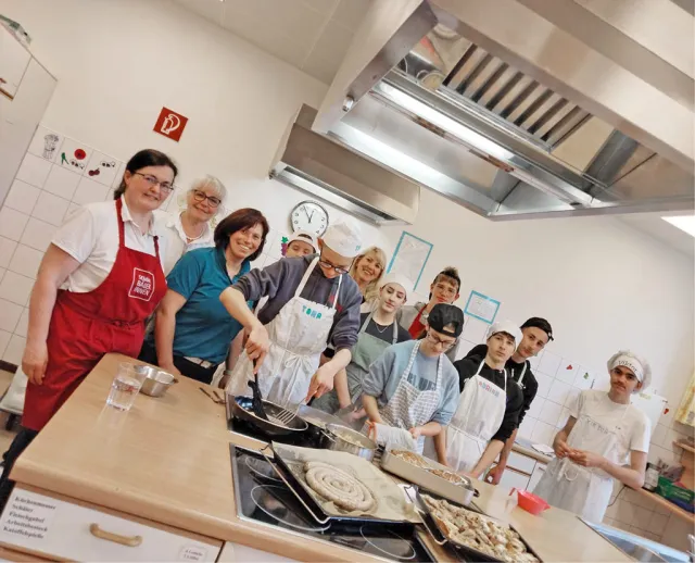 Wurstseminar mit Ortsbäuerinnen Vorchdorf im POLY Vorchdorf Wurstseminar mit Ortsbäuerinnen Vorchdorf im POLY Vorchdorf